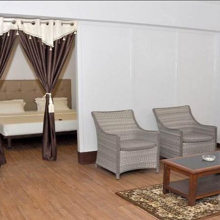 Hotel Orchid Annex Shillong Exteriör bild